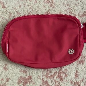 LULULEMON BELT BAG